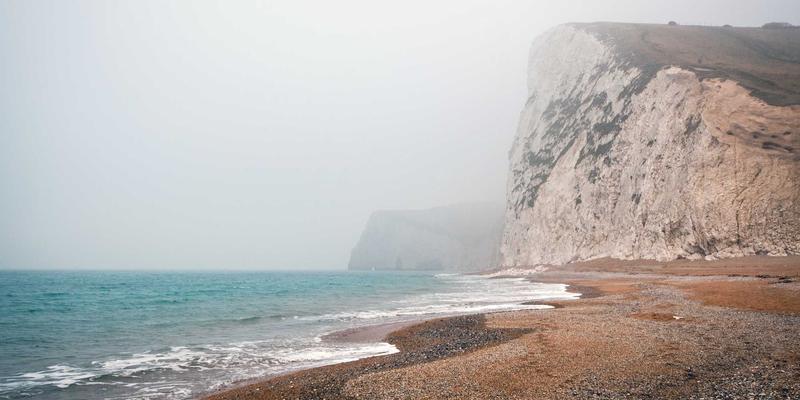 上海浩夏高效冷凝热回收技术：重塑酒店商用空调与热水系统的节能典范